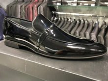 Load image into Gallery viewer, Man Shoes No Lace  Elegant Shiny Leather Top Quality
